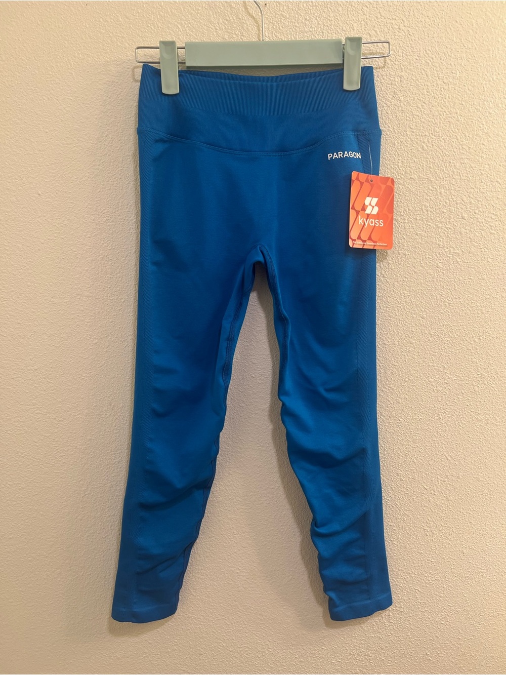 NWT Paragon Fitwear leggings